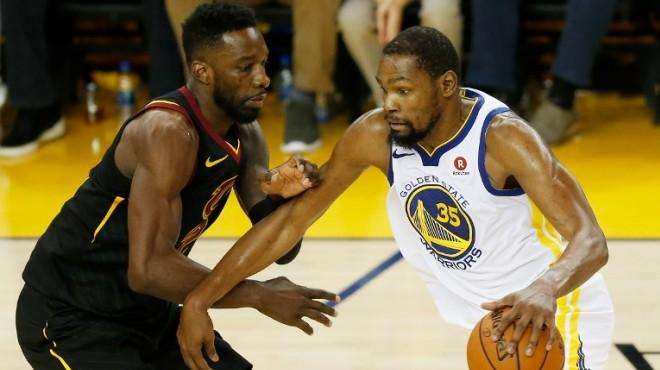 奥在控球方 奥在控球方