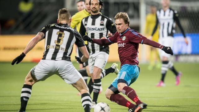 苏亚雷斯的 苏亚雷斯的